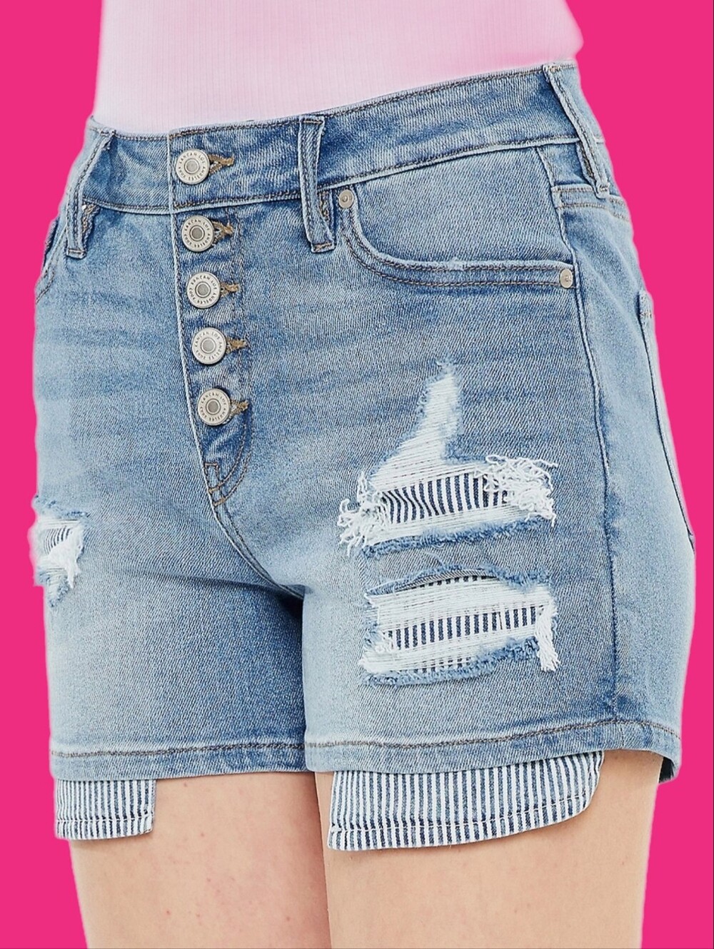 "KanCan" High-Rise Distressed Button Fly Denim Shorts-Size 18-NWOT - Picture 1 of 13
